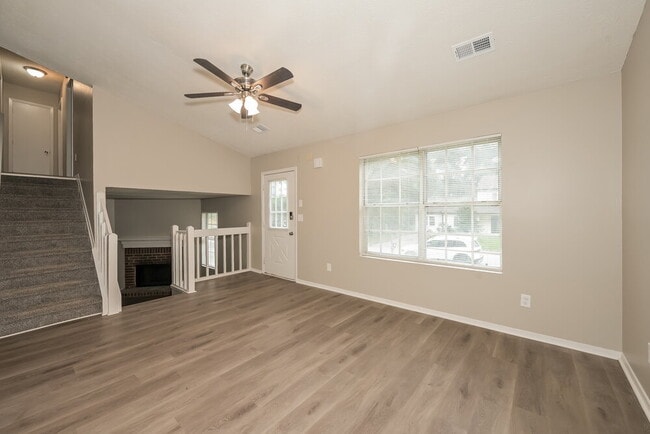 Photo - 1338 Mill Lake Cir