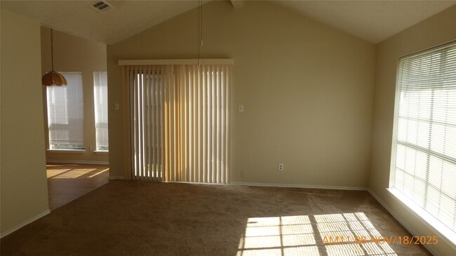 Photo - 3822 Newcomen Dr House