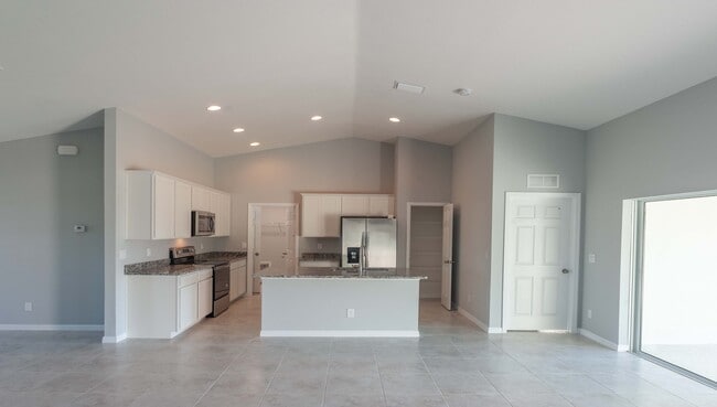 Photo - 1222 NE 10th St