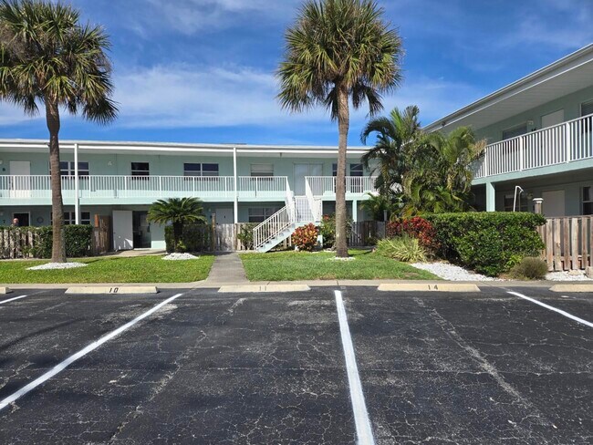 Photo - 7605 Ridgewood Ave Unit 111