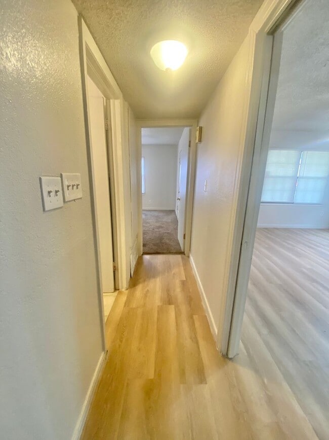 Photo - Newly remodeled 2/1/1 near Marsha Sharp and Coronado High School