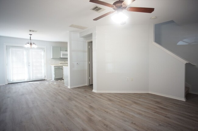3/1.5 House in South Austin - 3/1.5 House in South Austin