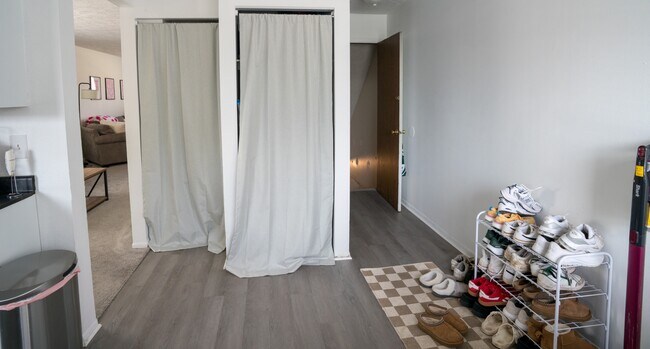 Photo - 722 Alton Rd