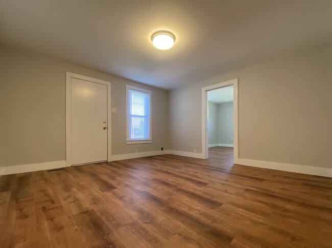 Living Room - 508 2nd Ave S Townhome