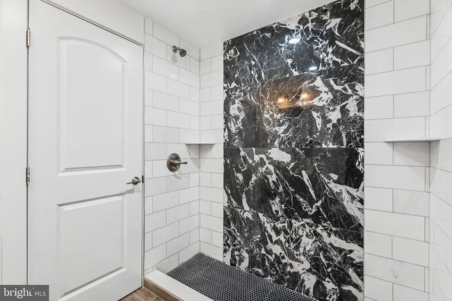 Photo - 2146 N Van Pelt St Unit 1