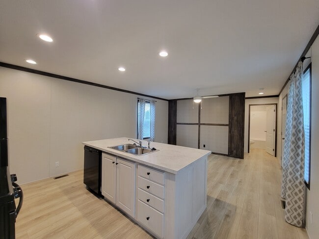 Photo - 5387 Nautical Ct