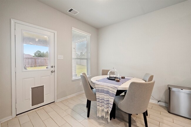 Photo - 2277 Forest Chestnut Dr