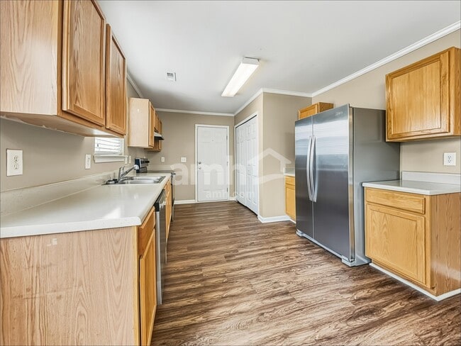 Photo - 205 N Fuquay Springs Ave