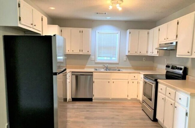 Photo - SCAD-Friendly 3BR Home – Walk to Bus Stop | Roommates Welcome!