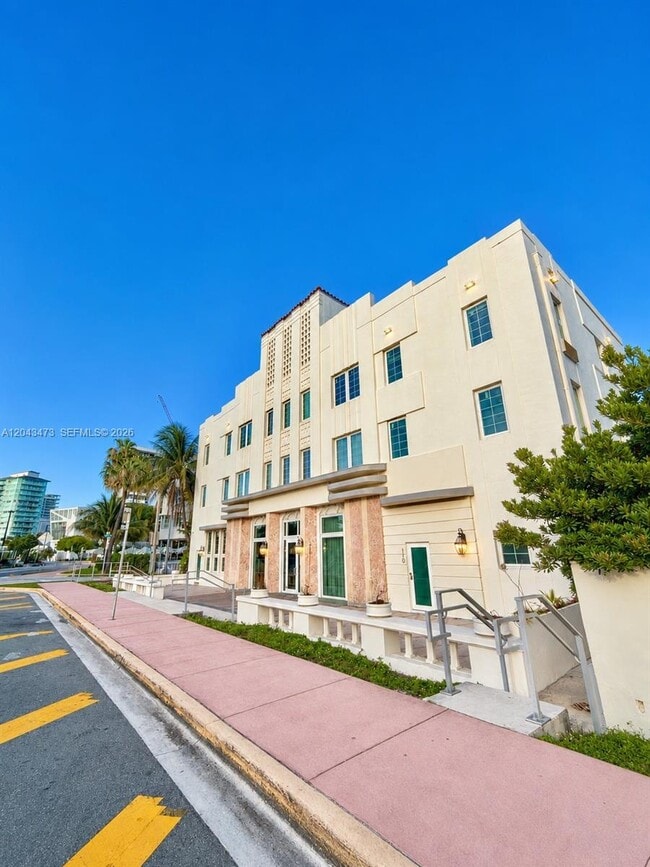 Photo - 3025 Indian Creek Dr Unit 109