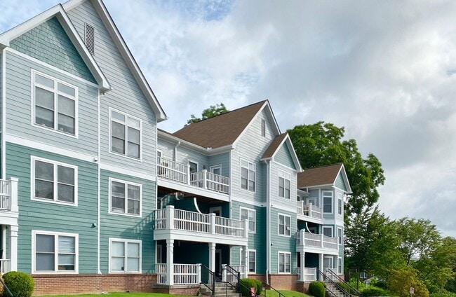 Building Photo - Welcome home to LAUREL STATION for Fall 2026! 3bed/2bath for $3300 includes two parking spaces!