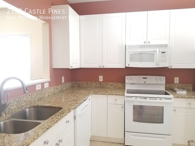 Photo - 2152 Castle Pines Dr