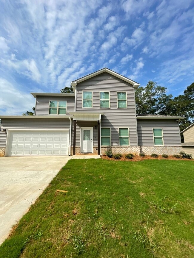 Building Photo - Home for Rent in Weaver, AL!!! View with 4...