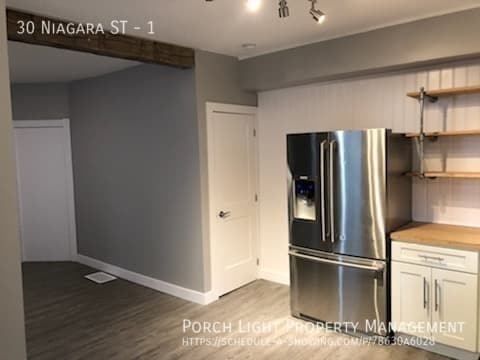 Photo - 1 Bedroom Main Floor of Duplex - Private L... Unit 1