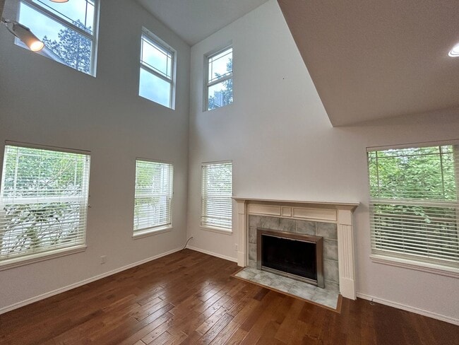 Photo - Spacious Home Near Washington Square