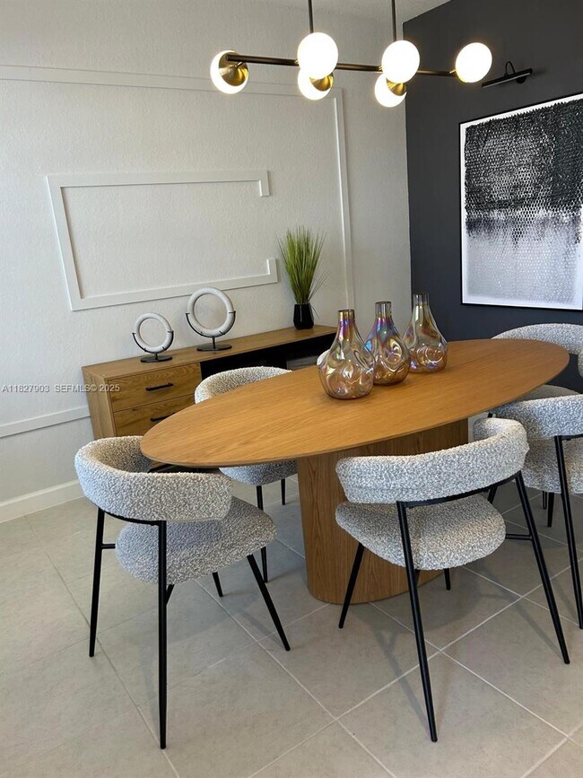 Photo - 1172 SE 1st Ave