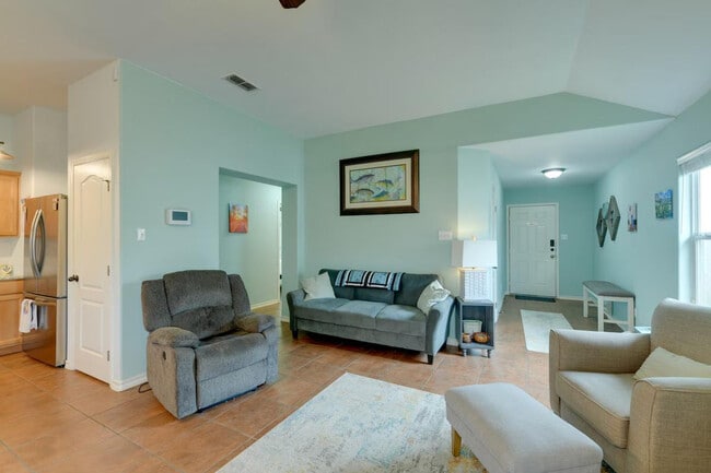 Photo - 1509 Oak Harbor Dr Unit ID1385954P