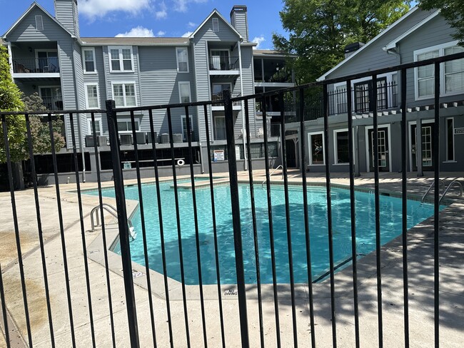 Photo - 303 Granville Ct Unidad 303 Rental