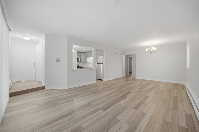 Photo - 2556 Waterbury Dr Unit 1905