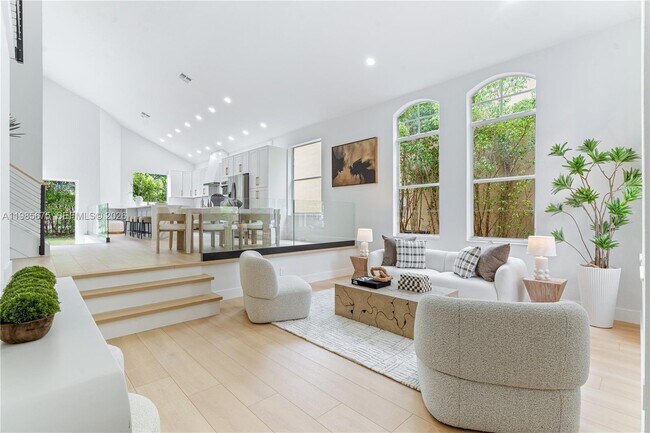 Photo - 9840 Stover Way