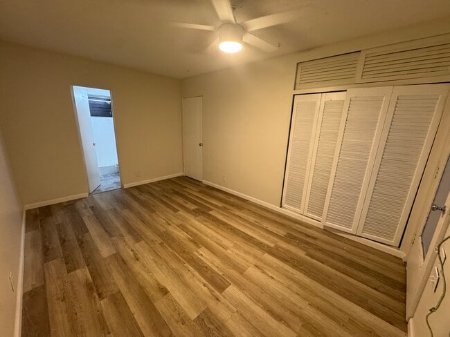 Photo - 217 SW 11th Ct