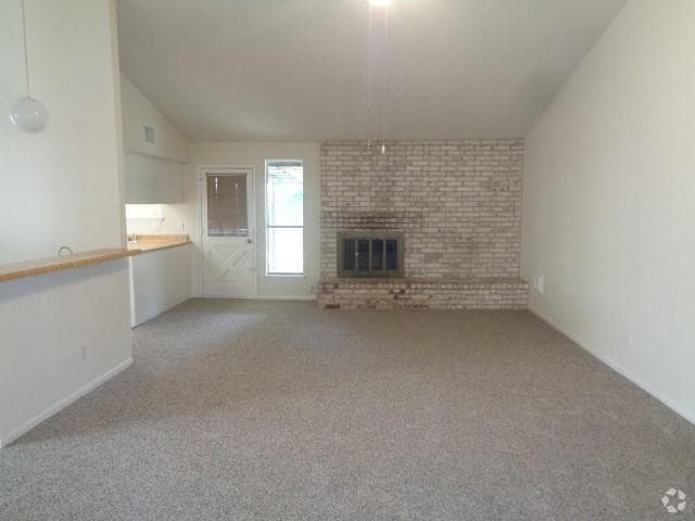 Building Photo - 23730 Farm Hill Dr Rental