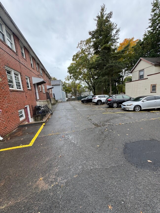 Photo - 68 Warner St Unit B2