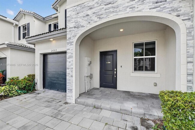 Photo - 2662 SE 10th St