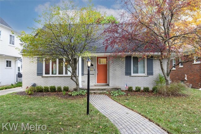 Photo - 1316 Lyons Ave