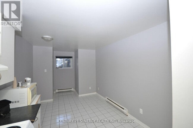 Photo - 450 MacLaren St Unit 2