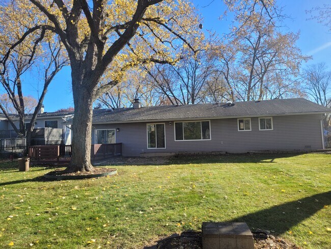 Photo - 364 N Everett Dr