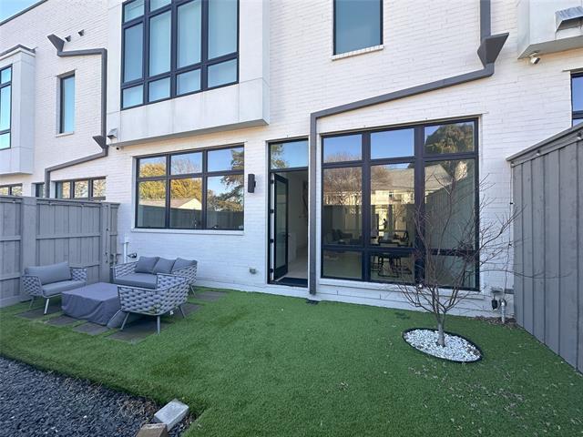 Photo - 610 N Oak Cliff Blvd Unidad 103 Rental