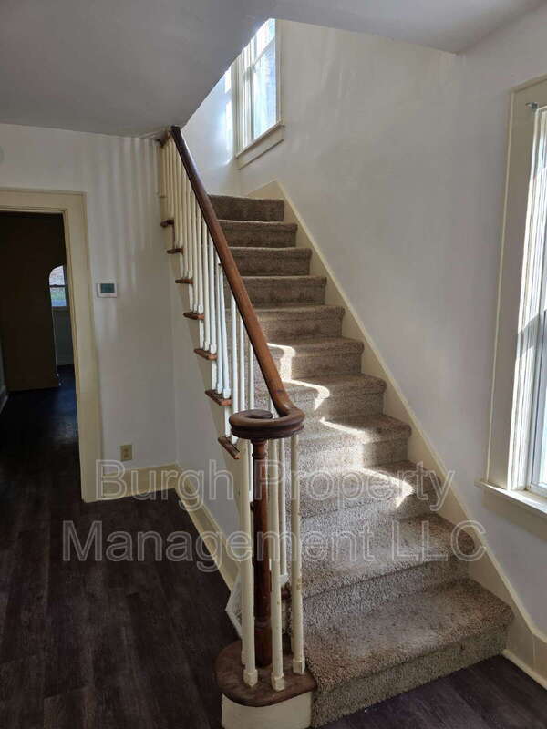 Photo - 1411 Bellaire Pl