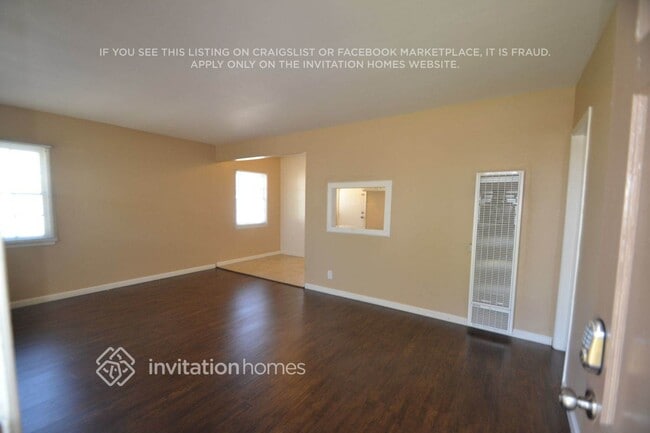 Photo - 1530 W 154th Pl