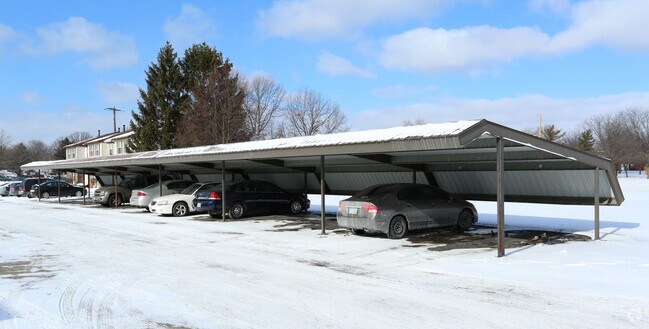 Área de estacionamiento - Devonshire Commons (930)