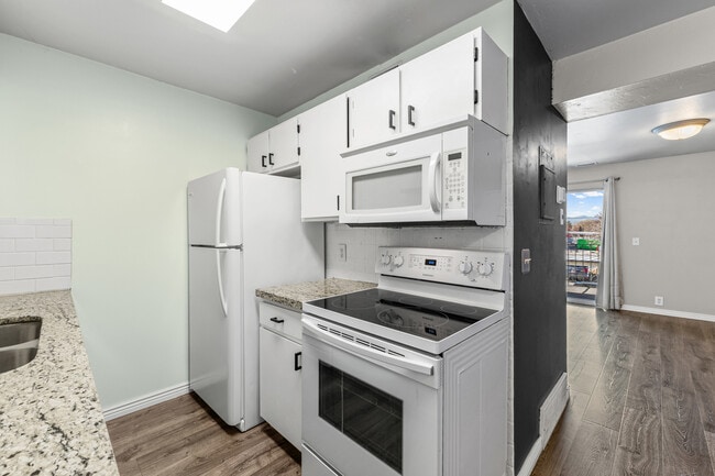 Photo - 6163 S 1300 E