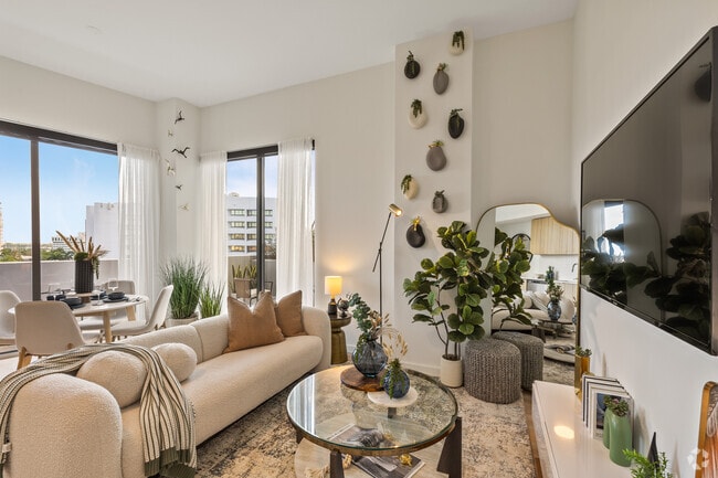 2BR, 2BA - 922SF - Living Room - Lumaire West Palm Beach