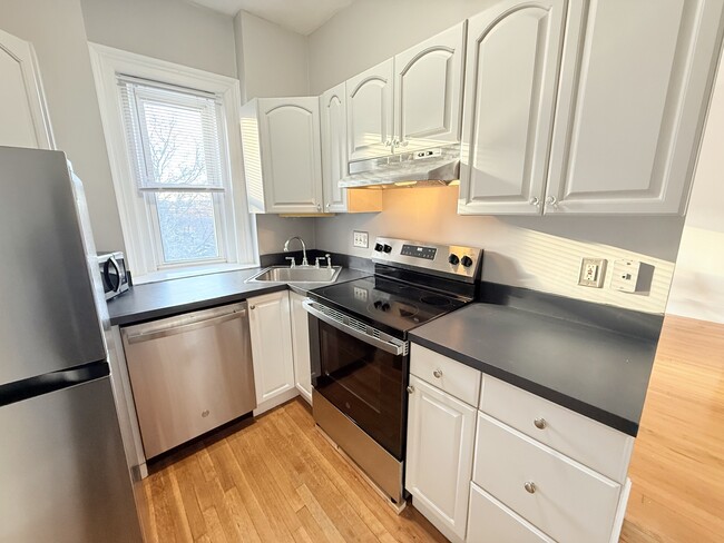 369 Tappan St Unit 12