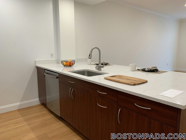 Photo - 120 Gerry Rd Unit 203