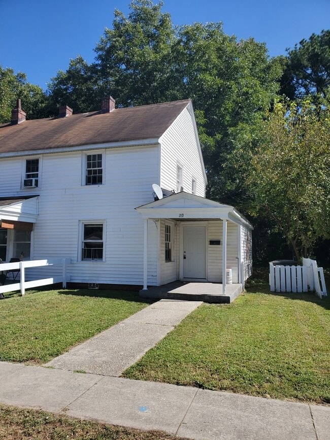 Building Photo - 20-20 Farragut St Unit 20FARRAGUT-1