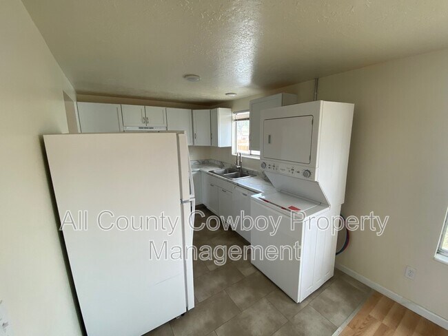 Photo - 704 Ferris Ct Unit Apt. 1