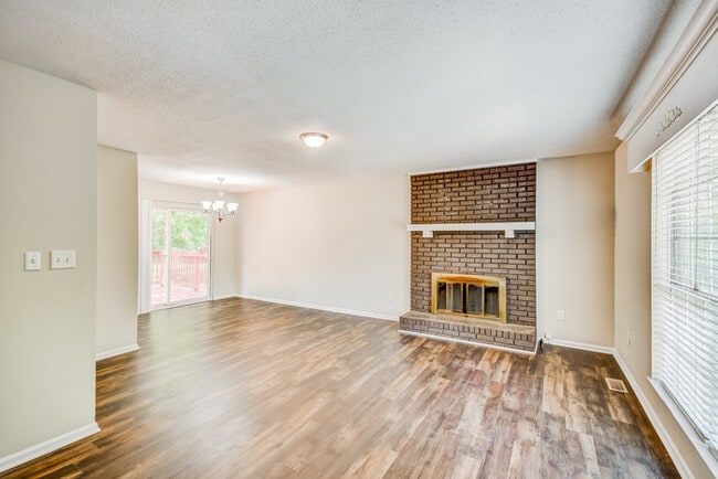 Photo - 5944 Tyler Loop Rd