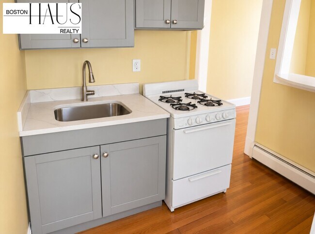 26 Inman St Unit 3
