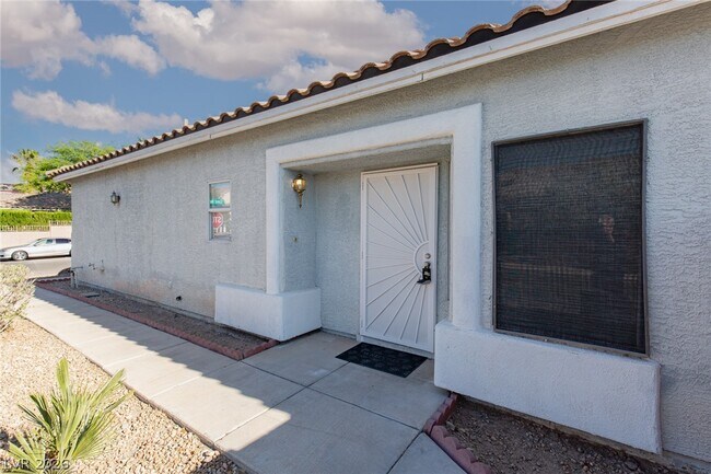 Photo - 3790 Crest Horn Dr