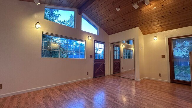 Photo - 10311 California Dr Unit 9 B