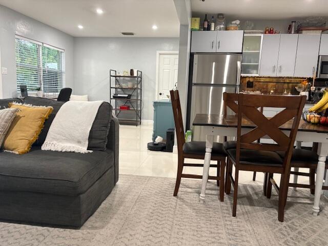 Photo - 270 NE 45th St