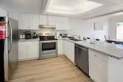 Photo - 5720 NE 27th Ave