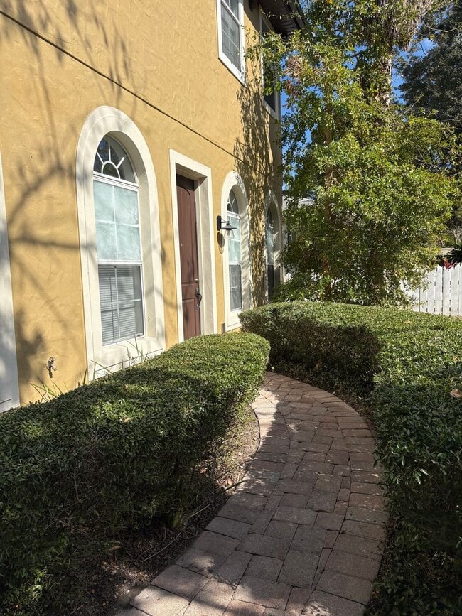 Photo - 1455 Catherine St