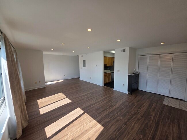 Photo - 7430 JFK Blvd E Unit 4A