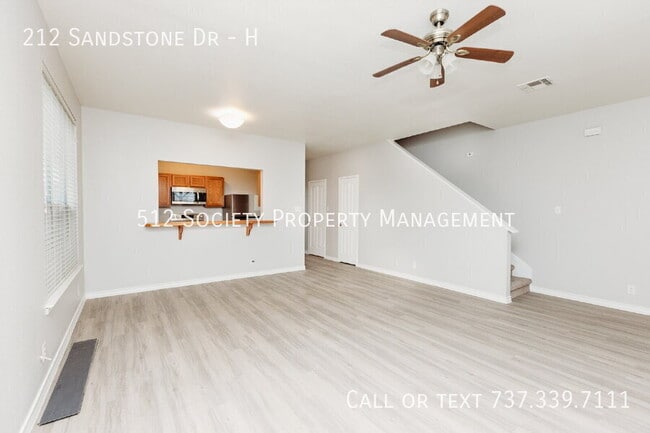 Photo - 212 Sandstone Dr Unit H